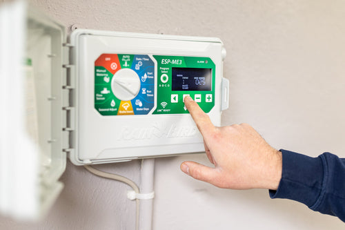 Wireless Irrigation Controllers: What They Are and Why Homeowners Want Them