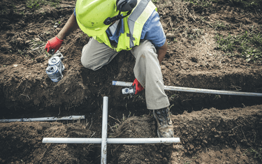How to Glue PVC Irrigation Pipe: A 19-Step Installation Guide